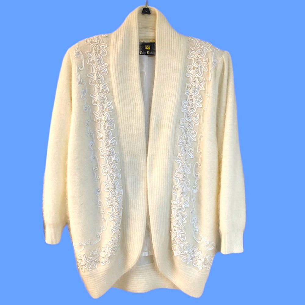 Vintage 80s pearl beaded Angora Cardigan